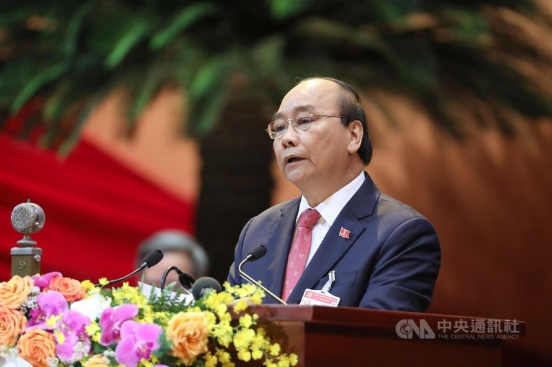 越共中央政治局委員、越南總理阮春福26日在越共13大會議開幕式上致詞。(越通社提供)中央社記者陳家倫河內傳真 110年1月26日