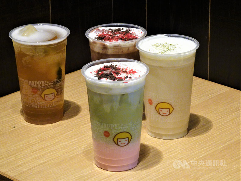 台灣手搖杯飲快樂檸檬29日在東京展店,業者希望這次在誠品生活日本橋展店能提升品牌層級,也期待有互動效果,讓客人更懂得如何喝茶。中央社記者楊明珠東京攝 110年1月29日