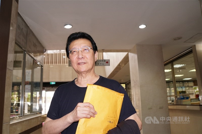 資深媒體人趙少康(圖)傳出要重回國民黨,國民黨主席江啟臣1月31日表示,已收到趙少康回復黨籍的申請。(中央社檔案照片)
