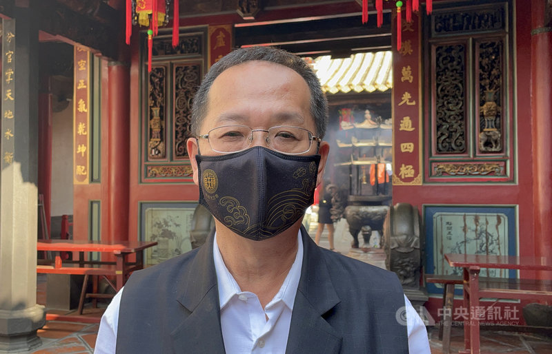 雲林北港朝天宮總幹事何宗霖表示,董事會5日開會決議,受武漢肺炎疫情影響,為避免人潮群聚,因此取消辛丑年(牛年)上元遶境、元宵晚會、除夕夜發福袋等活動,6日對外公告。中央社記者姜宜菁攝 110年2月6日