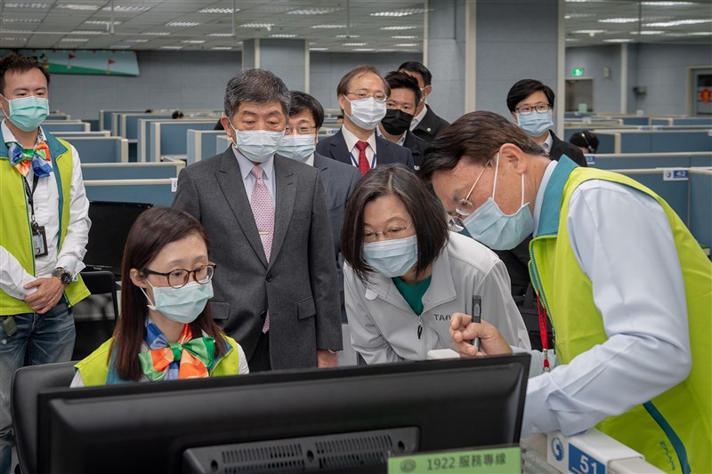 總統慰勉1922專線值班人員感謝解決民眾疑慮 影 政治 重點新聞 中央社cna