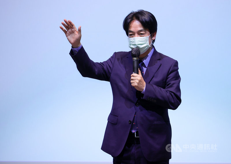 玉山銀行19日在台北舉行「玉山ESG永續倡議行動」記者會,副總統賴清德出席與會,致詞時肯定這場永續倡議活動具有正面意義。中央社記者謝佳璋攝 110年2月19日