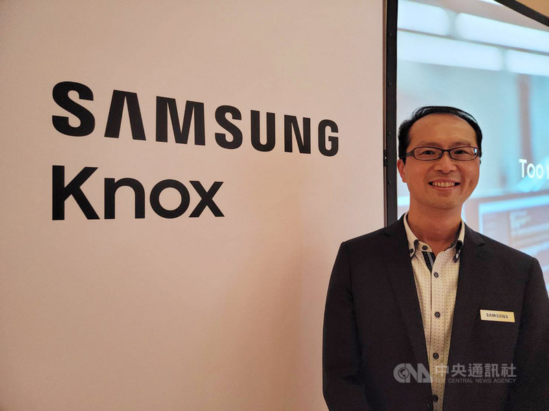 台灣三星電子企業創新暨商用解決方案事業部副總經理李元榮表示,2020年因疫情影響,加速企業數位化發展,挹注商用事業表現。中央社記者江明晏攝 110年2月25日