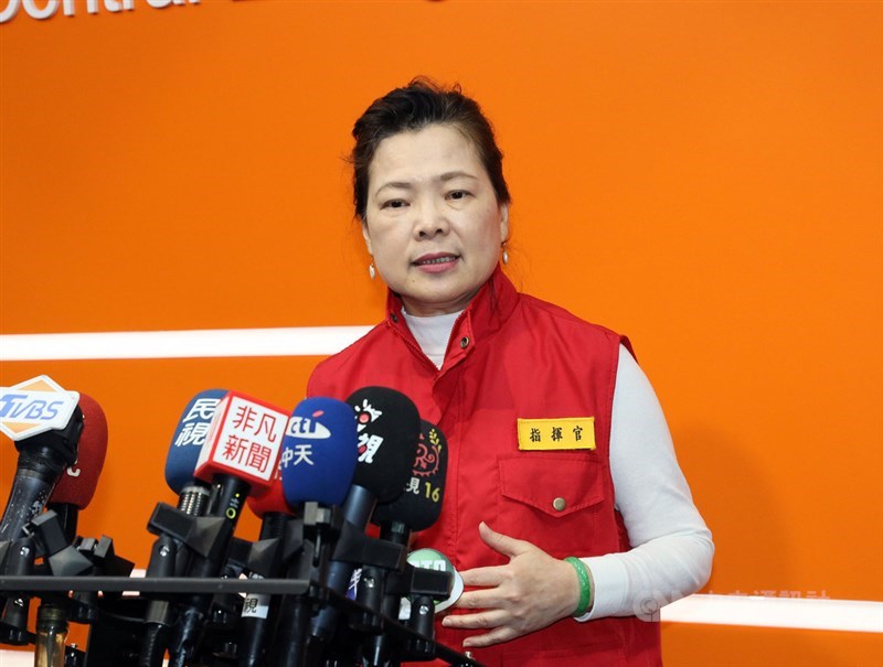 旱災中央災害應變中心3日召開第9次工作會報,由指揮官經濟部長王美花親自主持,她會前受訪回應大潭藻礁公投等時事議題。中央社記者郭日曉攝 110年3月3日