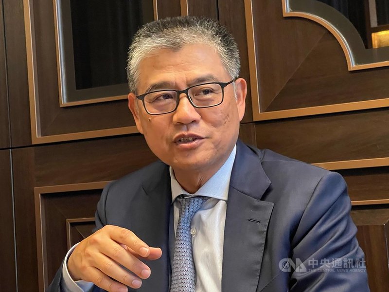 強固型工業電腦廠神基科技3日召開法人說明會,董事長黃明漢表示,由於汽車產品稼動率提升、強固型電腦需求回穩,樂觀看待今年營運。中央社記者吳家豪攝 110年3月3日