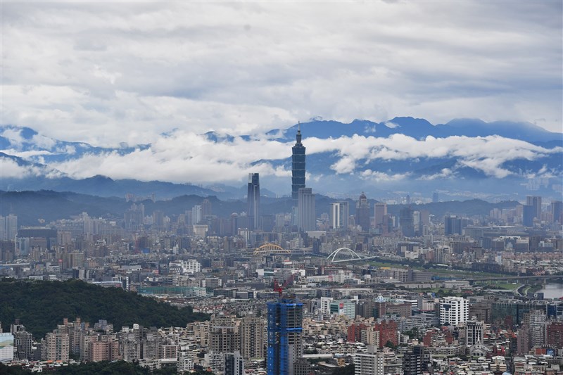 人權組織「自由之家」3日公布2021年全球自由度調查報告,台灣以94分繼續名列自由國家。圖為台北一景。(中央社檔案照片)
