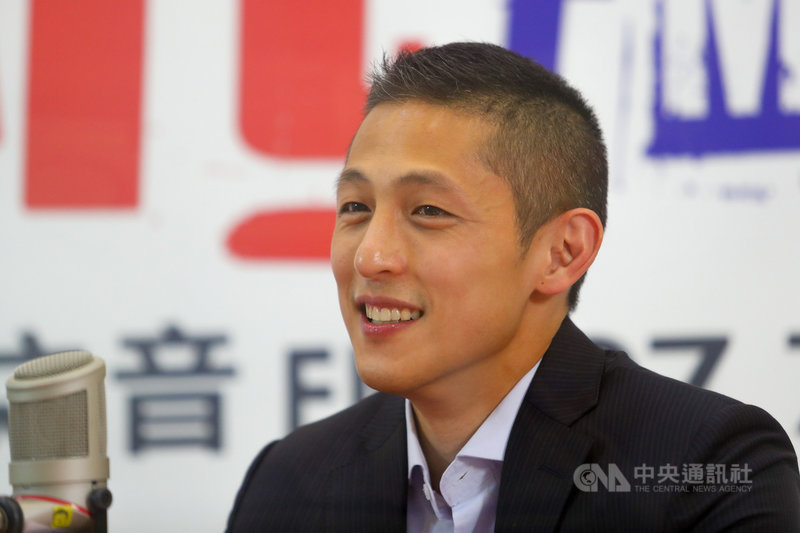 民進黨台北市黨部主委吳怡農9日接受電台專訪,回應時事相關議題。中央社記者王騰毅攝 110年3月9日