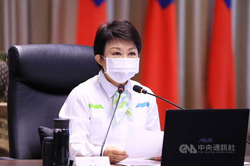 中台灣水情告急,台中市長盧秀燕9日在市政會議中表示,除開源節流及調配節水措施外,15日市府將與中央進行抗旱演練,持續做好抗旱準備。中央社記者郝雪卿攝 110年3月9日
