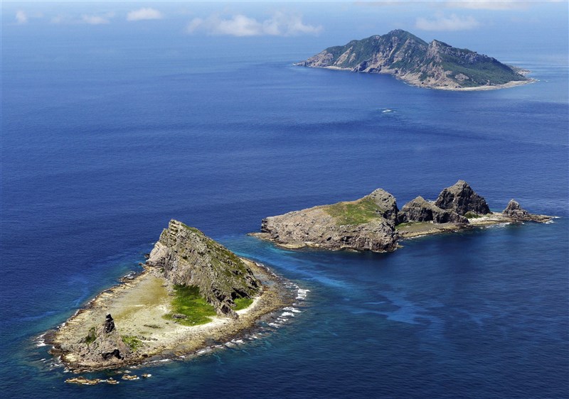 日本沖繩縣石垣市2020年完成釣魚台列嶼(圖)所在行政區域名稱更名後,有意進一步登島更新主要5個島嶼上的行政標識。(共同社)