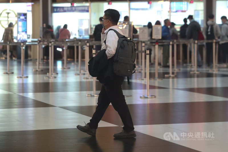 主計總處公布3月失業率3.67%,季節調整後的失業率則為3.72%。(中央社檔案照片)