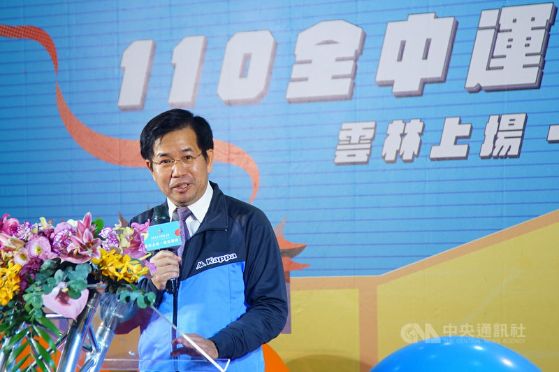 110年全國中等學校運動會將於4月17日在雲林縣點燃戰火,教育部長潘文忠(圖)9日出席賽事開幕記者會,勉勵運動新秀展現平日訓練成果。中央社記者王騰毅攝 110年4月9日