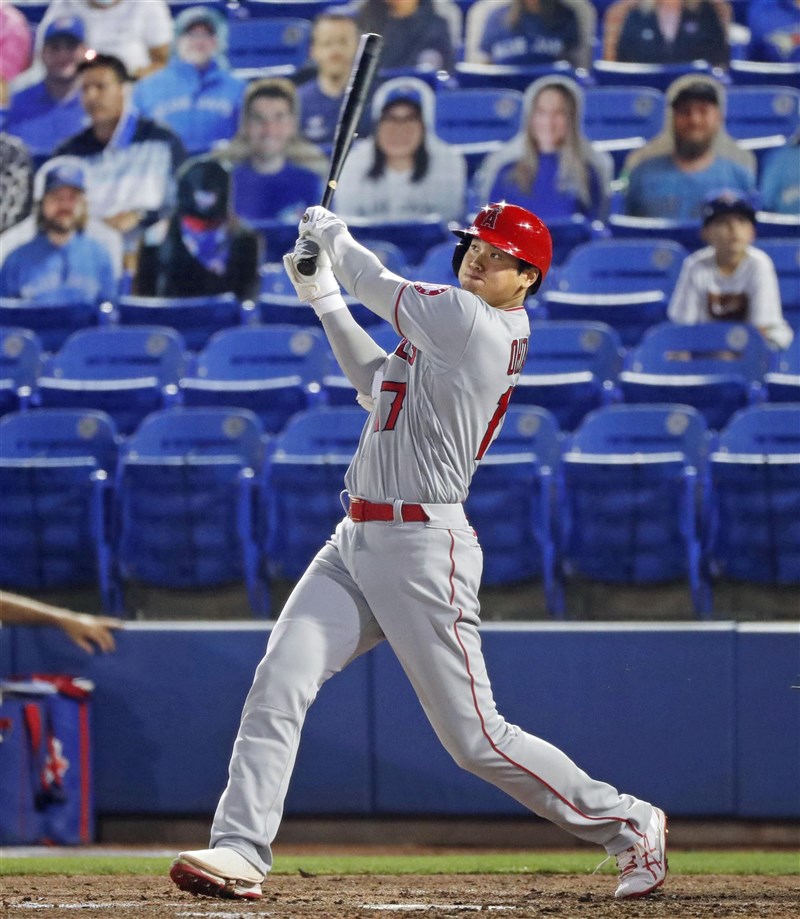 大聯盟MLB洛杉磯天使隊的日籍球星大谷翔平,9日敲出大聯盟生涯第50轟。(共同社)