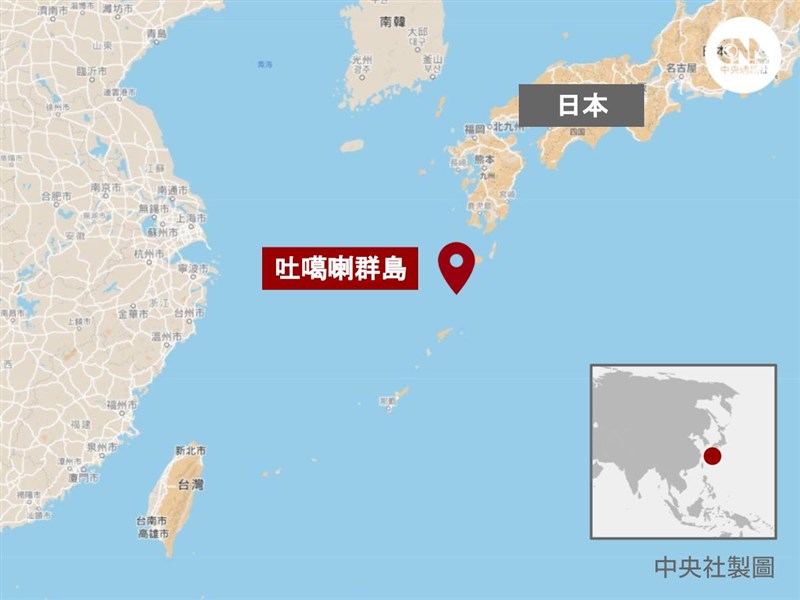 日本鹿兒島縣吐噶喇群島近海從9日到11日上午已觀測141次震度一級以上地震。(中央社製圖)