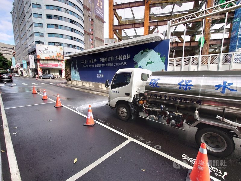 台中地區啟動「供5停2」分區供水,市府盤點65處建築工地,於旱災期間提供水資源給產業界,也提供6處水資源中心每日約10.6萬噸再生次級用水,支援科技產業、商業用水,共度過水情難關。(台中市政府提供)中央社記者郝雪卿傳真 110年4月13日