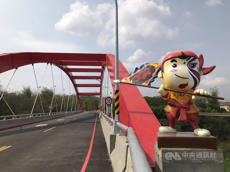 配合高雄內門觀光休閒園區開發計畫,高雄市工務局自民國107年8月啟動園區主要聯外道路工程,今年3月完工,18日正式通車。(高雄市政府提供)中央社記者王淑芬傳真 110年4月18日