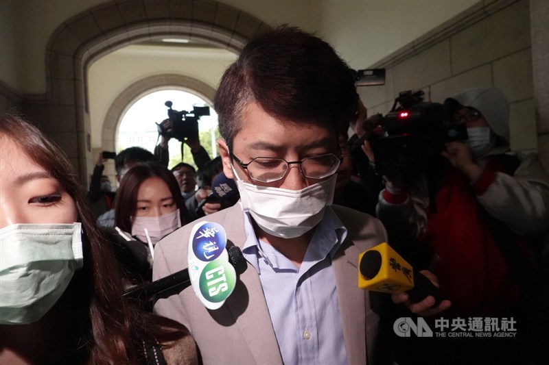 監察委員紀惠容21日表示,對於懲戒法院未認定前總統府發言人丁允恭(圖)性騷擾成立,已在16日提出上訴。(中央社檔案照片)