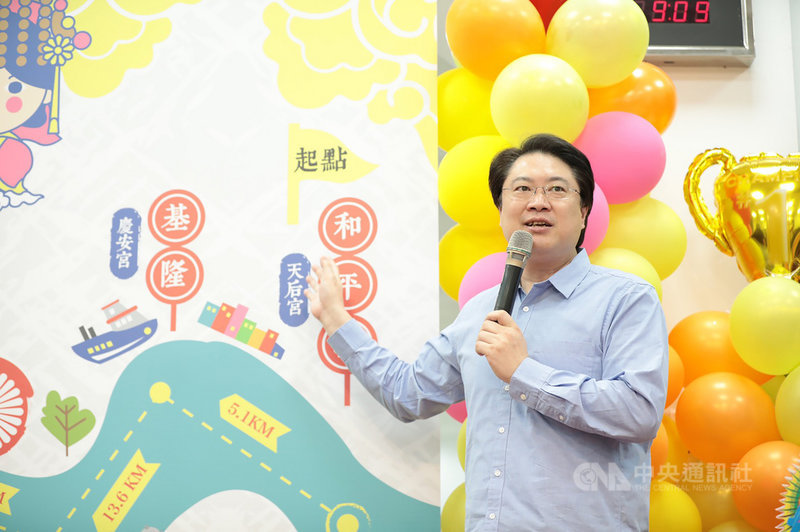 基隆市長林右昌(圖)22日表示,預計5月1日率市府團隊以騎鐵馬方式,從和平島出發,沿途參拜基隆、新北市與台北市6間媽祖廟,以最節能減碳方式崇敬媽祖,更祈求媽祖庇佑台灣早日天降甘霖、解除旱象。(基隆市政府提供)中央社記者沈如峰基隆傳真 110年4月22日