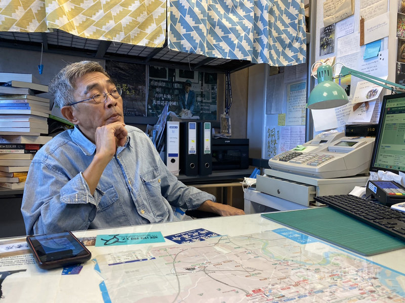 2020年4月25日開業的銅鑼灣書店,將在本月25日滿開業一週年。店主林榮基23日接受中央社記者採訪時表示,「這個店很重要,我希望可以繼續維持下去。」中央社記者賴言曦攝 110年4月23日