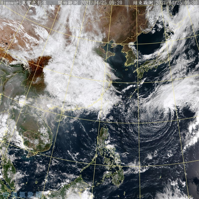氣象專家吳德榮表示,25日至29日因華南雲系及鋒面接力影響,可算是進入「梅雨季」前奏。圖為25日上午9時30分的衛星雲圖。(圖取自中央氣象局網頁cwb.gov.tw)