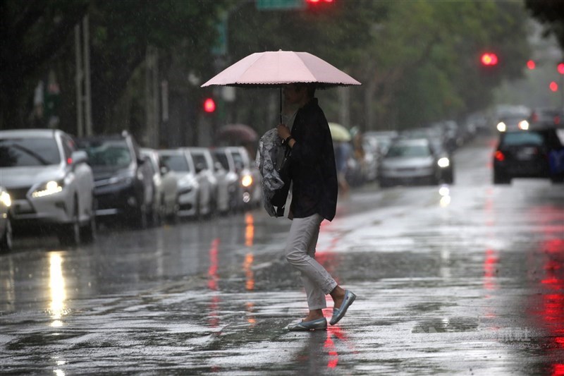 東南部大雨特報梅雨季第一波鋒面5日通過 生活 中央社cna