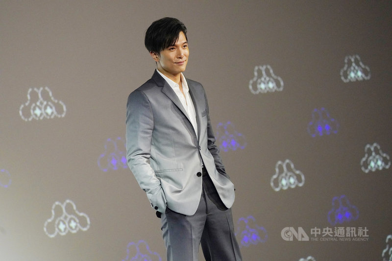 藝人邱澤擔任2021台北電影節影展大使,並為電影節拍攝形象廣告,4日下午在台北出席形象廣告發布記者會。中央社記者徐肇昌攝 110年5月4日