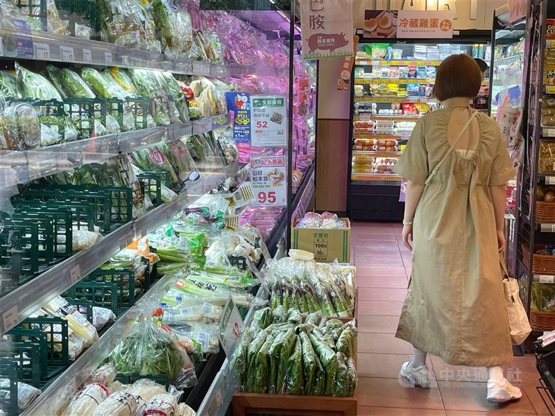 主計總處發布4月消費者物價指數(CPI)年增率2.09%,5月可能也突破2%。(中央社檔案照片)