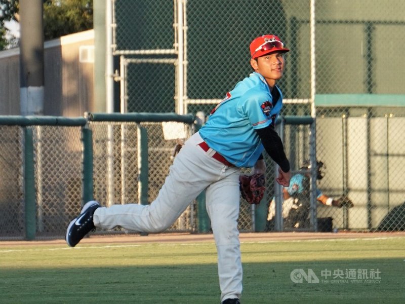 學生時代外號新竹大谷翔平,20歲的陳聖平(圖)在美國職棒小聯盟低階1A的維塞利亞生牛皮隊(Visalia Rawhide)展開生涯第一個球季。中央社記者林宏翰加州維塞利亞攝 110年5月8日