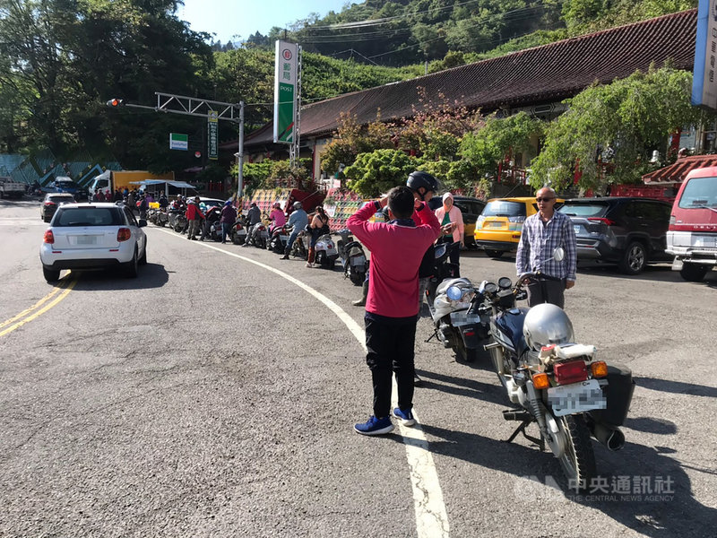 移動式排氣檢驗車開上梨山機車族免去5小時奔波 地方 中央社cna