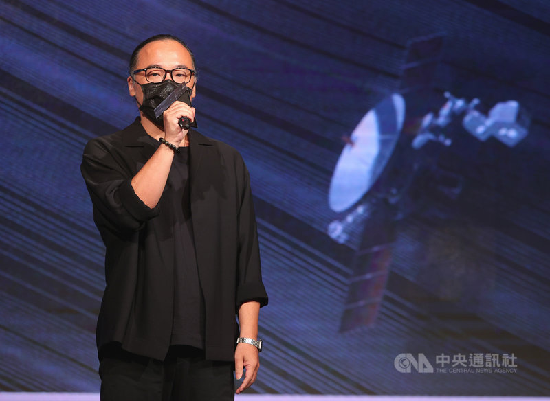 第32屆流行音樂金曲獎入圍名單公布記者會12日下午在台北舉行,本屆評審團主席鍾成虎出席並致詞。中央社記者謝佳璋攝 110年5月12日