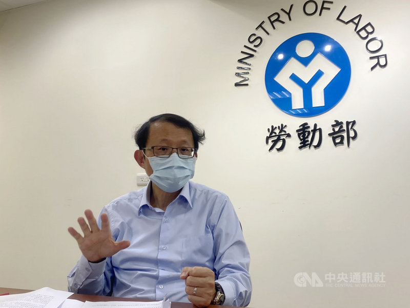 L 時事議題l 被員工檢舉好怒 兩千個老闆要勞動部 評評理 榮富國際法務管理集團