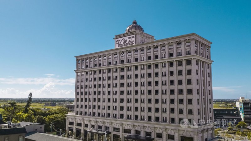宜蘭縣礁溪中天溫泉渡假飯店19日表示,受武漢肺炎疫情影響,加上營運成本考量,即日起至5月底暫時休館,員工權益不受影響。(中天溫泉渡假飯店提供)中央社記者沈如峰宜蘭縣傳真 110年5月19日