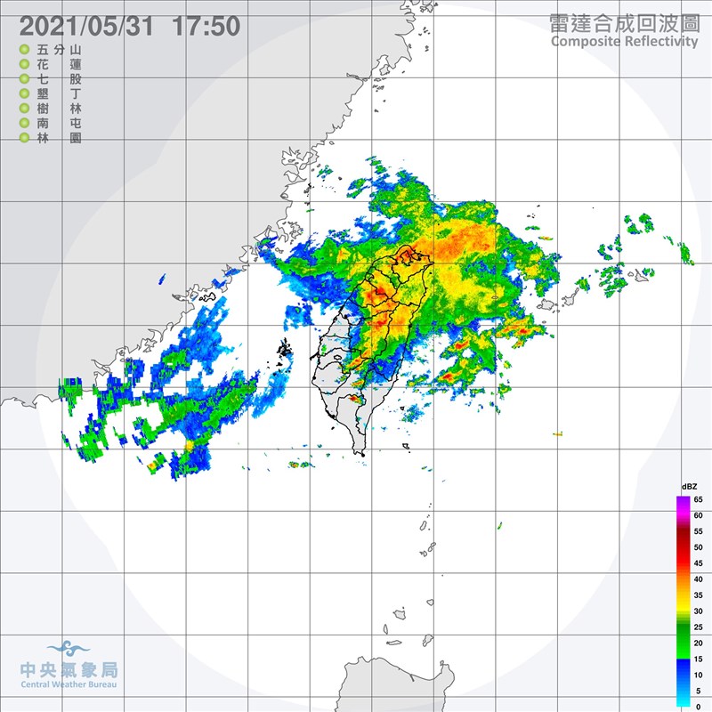 氣象局指出，鋒面30日起在台灣南北徘徊，統計雨量最多的地區大多集中在中部，鋒面北移後，北部仍然有降雨機會。（圖取自氣象局網頁cwb.gov.tw）