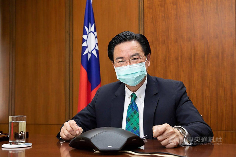 外交部長吳釗燮9日接受「澳洲人報」專訪,深入說明兩岸關係發展現況及中國在太平洋地區的擴張等議題。(外交部提供)中央社記者鍾佑貞傳真 110年6月12日