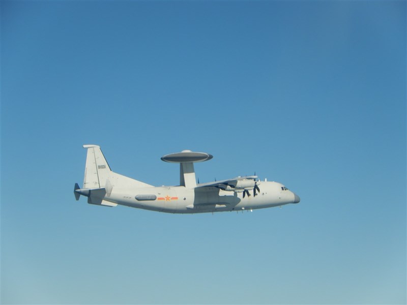 空軍15日發布共機動態,2架空警500等28架共機侵擾台灣西南防空識別區(ADIZ)。圖為共軍空警500同型機。(圖取自國防部網頁mnd.gov.tw)