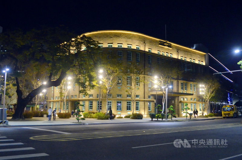 疫情期間,嘉義市立美術館休館不休息,即日起至7月12日與Giloo紀實影音合作推出「風景、時間與復返」線上影展。中央社記者蔡智明攝 110年6月19日