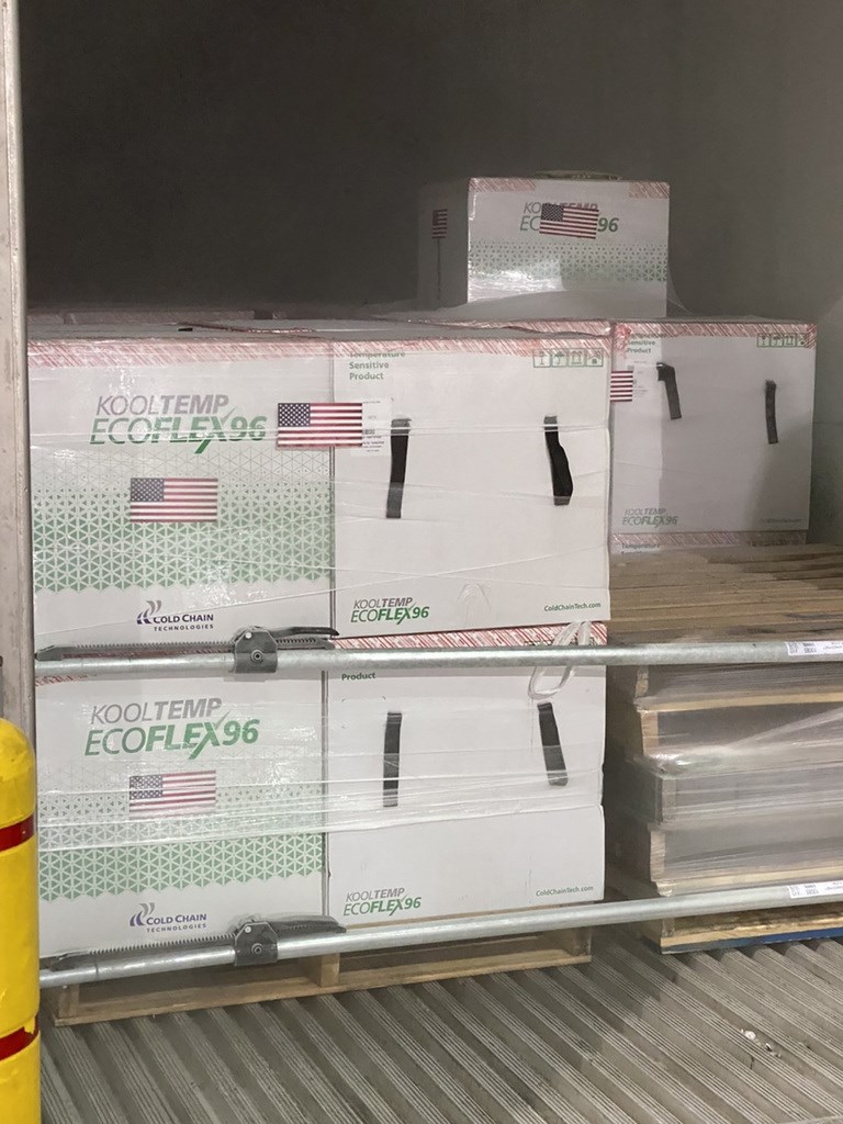 美國贈送台灣250萬劑疫苗預計抵達台灣。這批疫苗是美國原先宣布的75萬劑的3倍之多。國際關係學者分析,美國贈台疫苗並無附帶條件,數量雖有限,但仍可限縮北京在台灣疫苗短缺之際、操作兩岸關係的空間(駐美代表處提供)中央社記者江今葉華盛頓傳真 110年6月19日