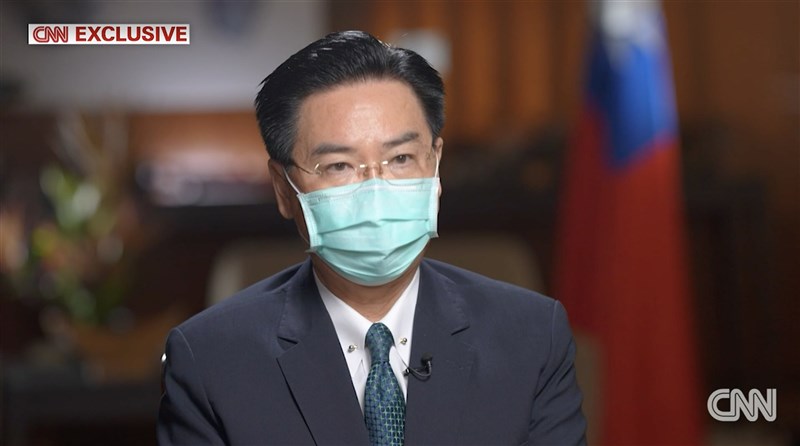 外交部長吳釗燮23日接受美國有線電視新聞網(CNN)專訪表示,中國對台軍事恐嚇持續升級,台灣需為可能爆發的軍事衝突做好準備。(圖取自CNN網頁edition.cnn.com)