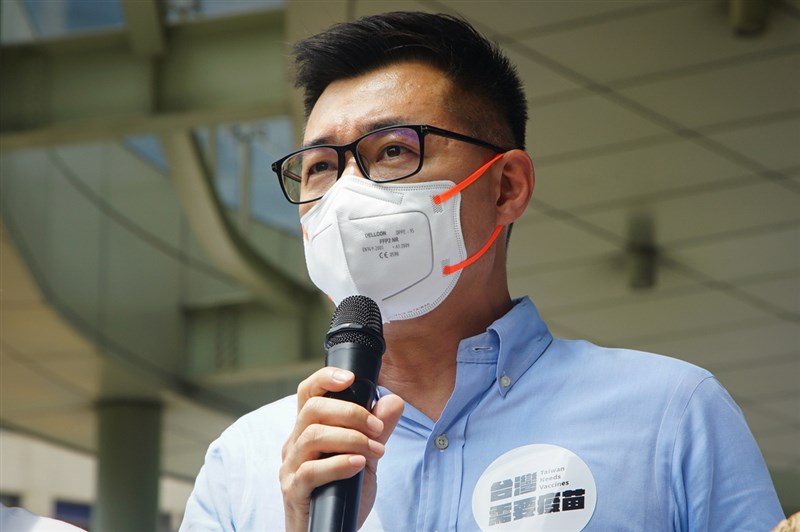 國民黨主席江啟臣26日表示,民間團體採購疫苗若涉及要與對岸溝通,國民黨會盡全力幫忙。(中央社檔案照片)