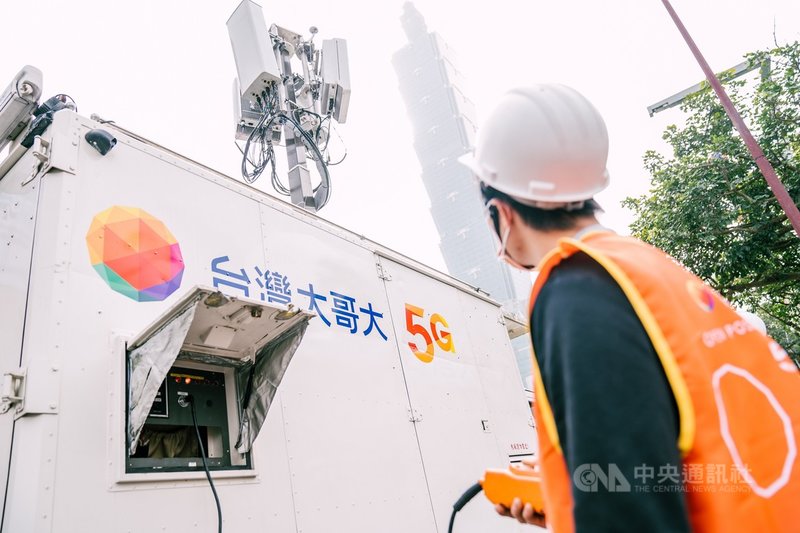 台灣大5G開台將滿一週年,領先業界完成6000座3.5GHz高速基站,並於90%行政區提供3.5GHz涵蓋。(台灣大提供)中央社記者吳家豪傳真 110年6月28日
