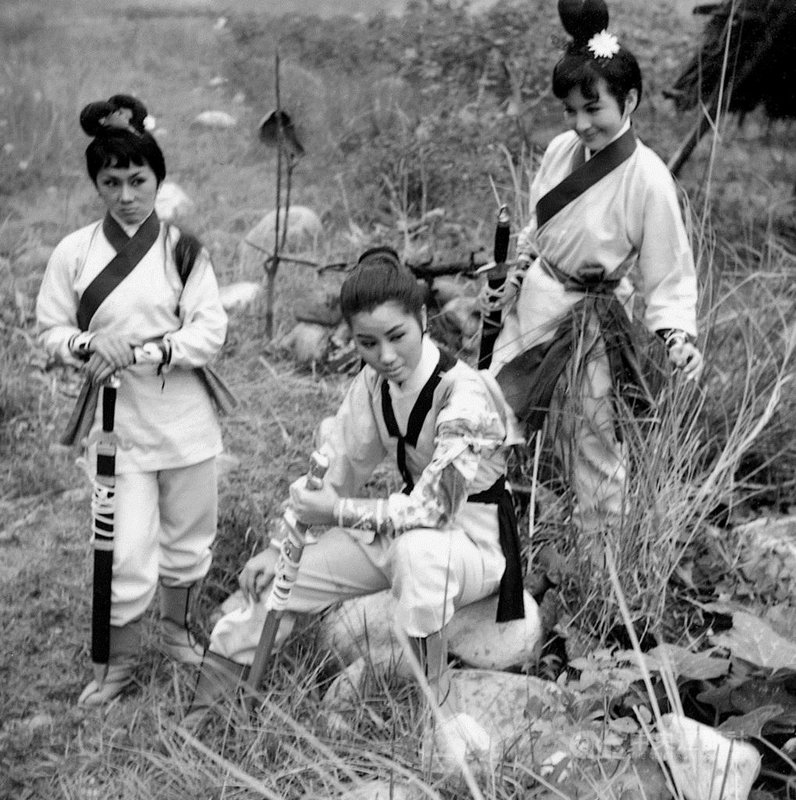 策劃逾3年的瑞士蘇黎世台灣主題影展Taiwan Cinema,即日起至9月中為止,將播映台灣60年代的女力台語片「三鳳震武林」。(影視聽中心提供)中央社記者葉冠吟傳真 110年7月5日