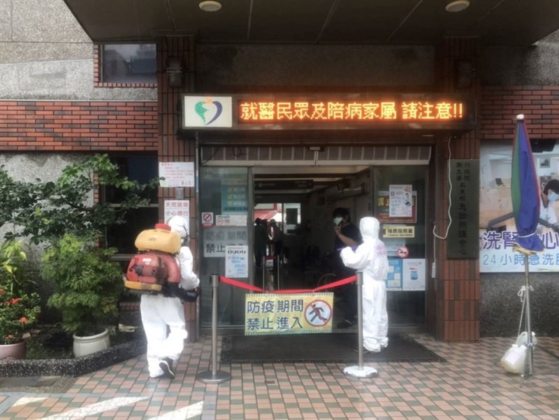 屏東縣長潘孟安6日表示,6月14日到過枋寮醫院的人雖篩檢3478人,但有900多人未篩檢。(屏東縣政府提供)