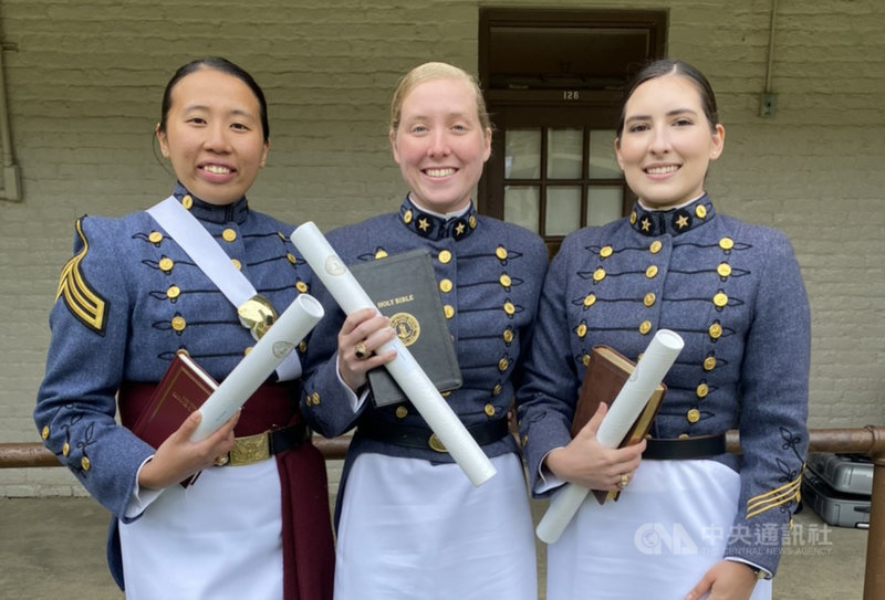 澎湖女孩陸軍官校少尉維吉尼亞軍校學成歸國 生活 中央社cna