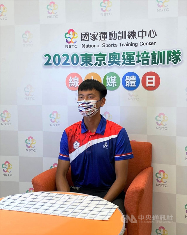 東京奧運開幕在即,中華射箭男子代表隊這次由二度叩關奧運的魏均珩(圖)領軍,帶領初次出征奧運的湯智鈞、鄧宇成前進東京奧運,魏均珩7日表示,與這2人已不算是第一次合作,他認為,不用培養默契,靠著平常生活頻率調成很接近,3人自然就會有默契。(國訓中心提供)中央社記者黃巧雯傳真 110年7月7日