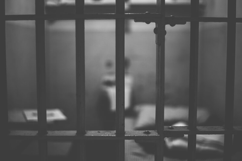 美媒報導，知情人士推測現約有300位被拘禁或者逮捕的美國公民，他們在獄中如果承認犯行懺悔，可得到較好待遇。（示意圖／圖取自Pixabay圖庫）