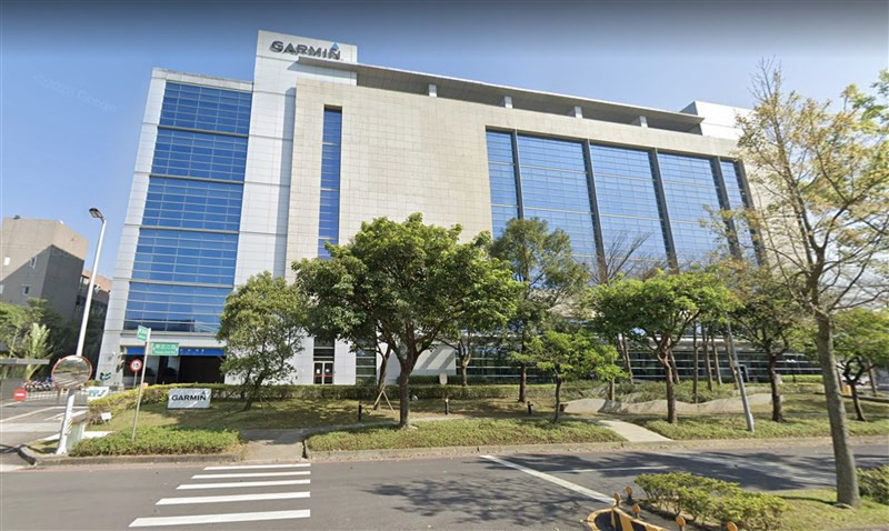智慧穿戴品牌Garmin位於桃園的廠區(圖)出現確診個案,指揮中心指揮官陳時中9日說,初步篩檢沒看到新增陽性個案,也暫無群聚,但須等檢驗完才能研判。(圖取自Google地圖網頁google.com/maps)