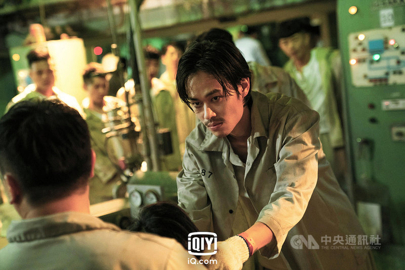 在戲劇「火神的眼淚」中飾演消防員、有亮眼表現的夏騰宏(圖),在懸疑動作影集「逆局」中飾演血氣方剛的受刑人穆亞彥。(愛奇藝國際站提供)中央社記者葉冠吟傳真 110年7月13日