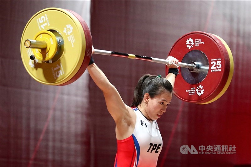 世界排名第一的「舉重女神」郭婞淳27日東奧披掛上陣,台灣時間下午2時50分出賽舉重女子59公斤量級。(中央社檔案照片)