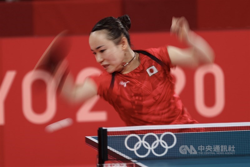 日本桌球好手伊藤美誠28日在東奧桌球女單8強出戰,以直落四擊敗對手,晉級4強。中央社記者吳家昇攝 110年7月28日