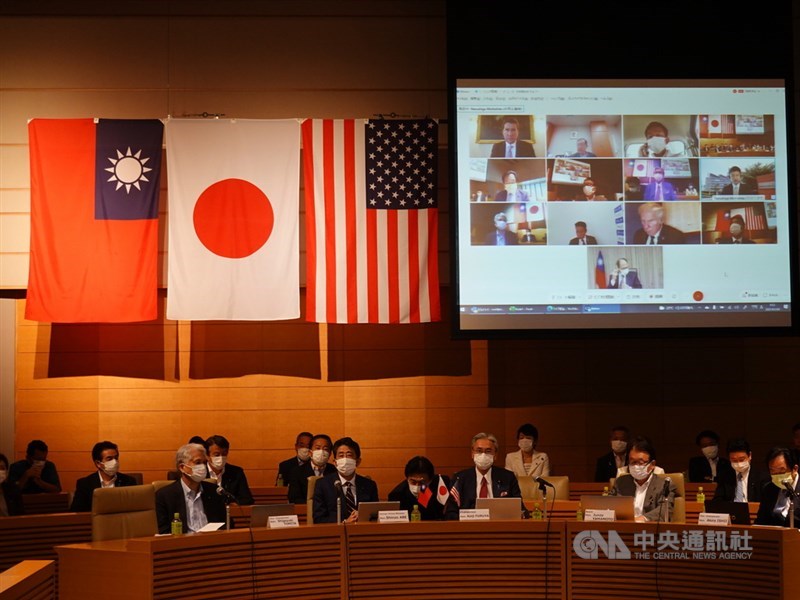 前總統李登輝執政時就戰略性建構台美日合作形式,推動極機密會議。圖為7月29日首屆「台美日國會議員戰略論壇」。(中央社檔案照片)