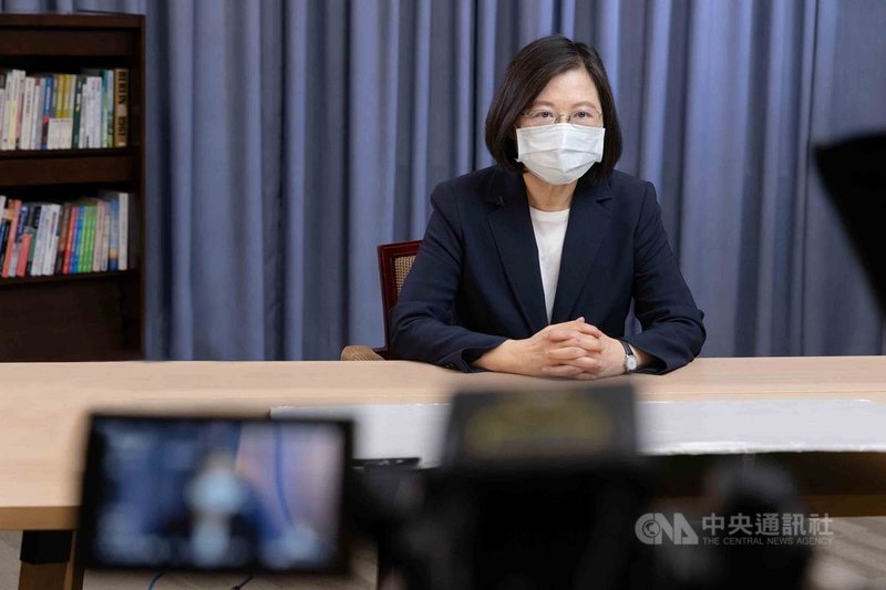 總統蔡英文30日以錄影方式為衛福部「110年度身心障礙福利機構及團體秋節產品聯合推廣活動」線上記者會致詞,呼籲民眾支持中秋「遠端送好禮」服務。(總統府提供)中央社記者謝佳珍傳真 110年7月30日